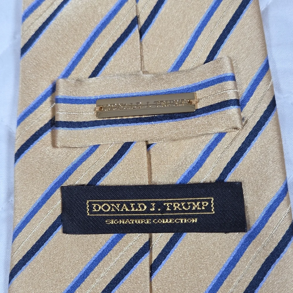 Donald Trump Signature Necktie Silk Tan Brown Blue Stripe Tie